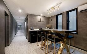 ザ バーン 東京